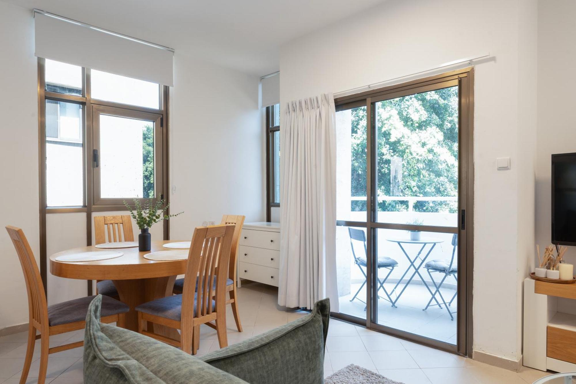 Apartment Eliezer Ben Yehuda With Shelter Tel Aviv